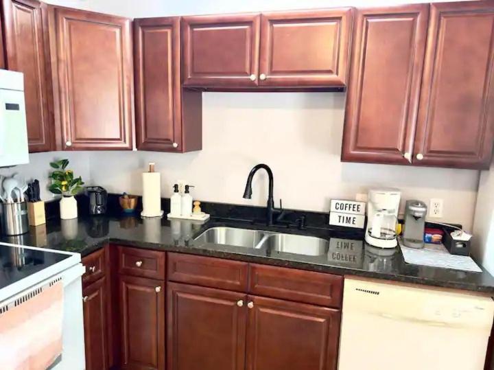 Cozy 2 Bedroom Townhouse Near Lake And Restaurants Guntersville Ngoại thất bức ảnh